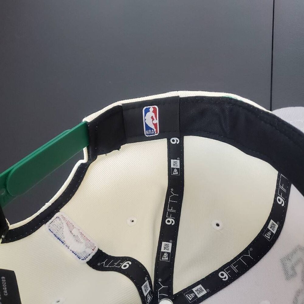 Boston Celtics Snapback - Picture 7 of 7